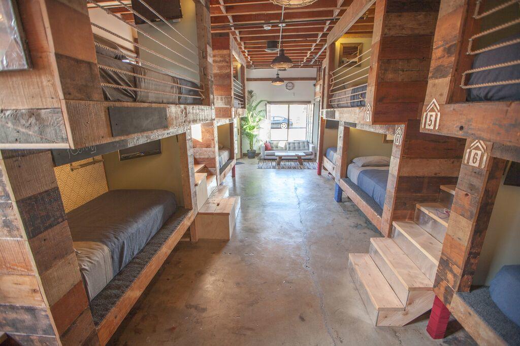 Podshare East Hollywood Hostel Los Angeles Exterior photo