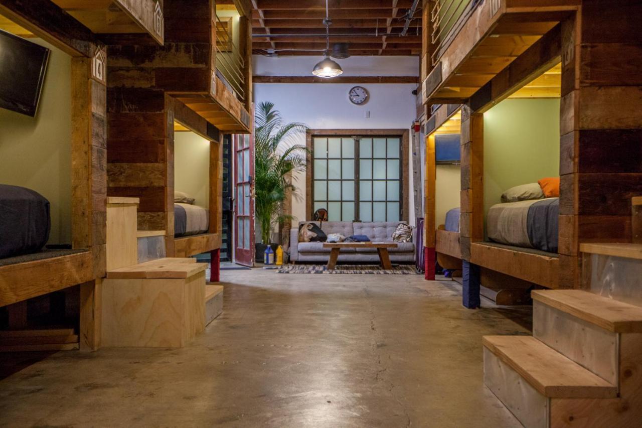 Podshare East Hollywood Hostel Los Angeles Exterior photo