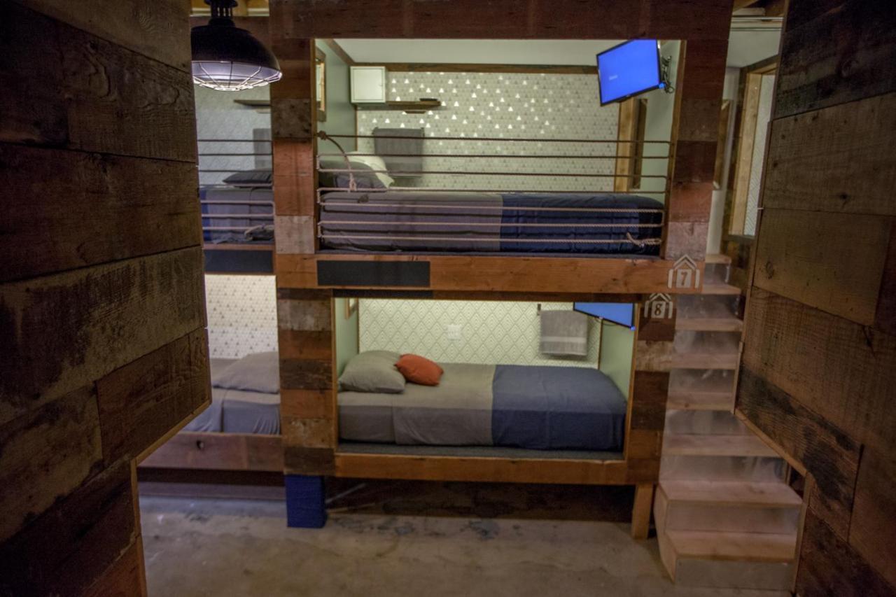 Podshare East Hollywood Hostel Los Angeles Exterior photo