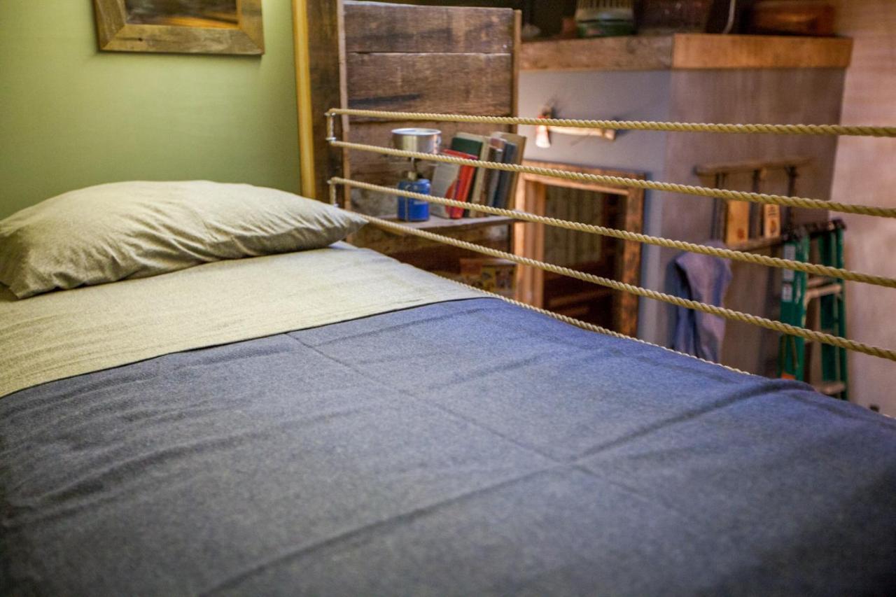 Podshare East Hollywood Hostel Los Angeles Exterior photo