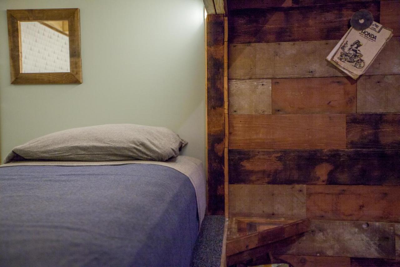 Podshare East Hollywood Hostel Los Angeles Exterior photo